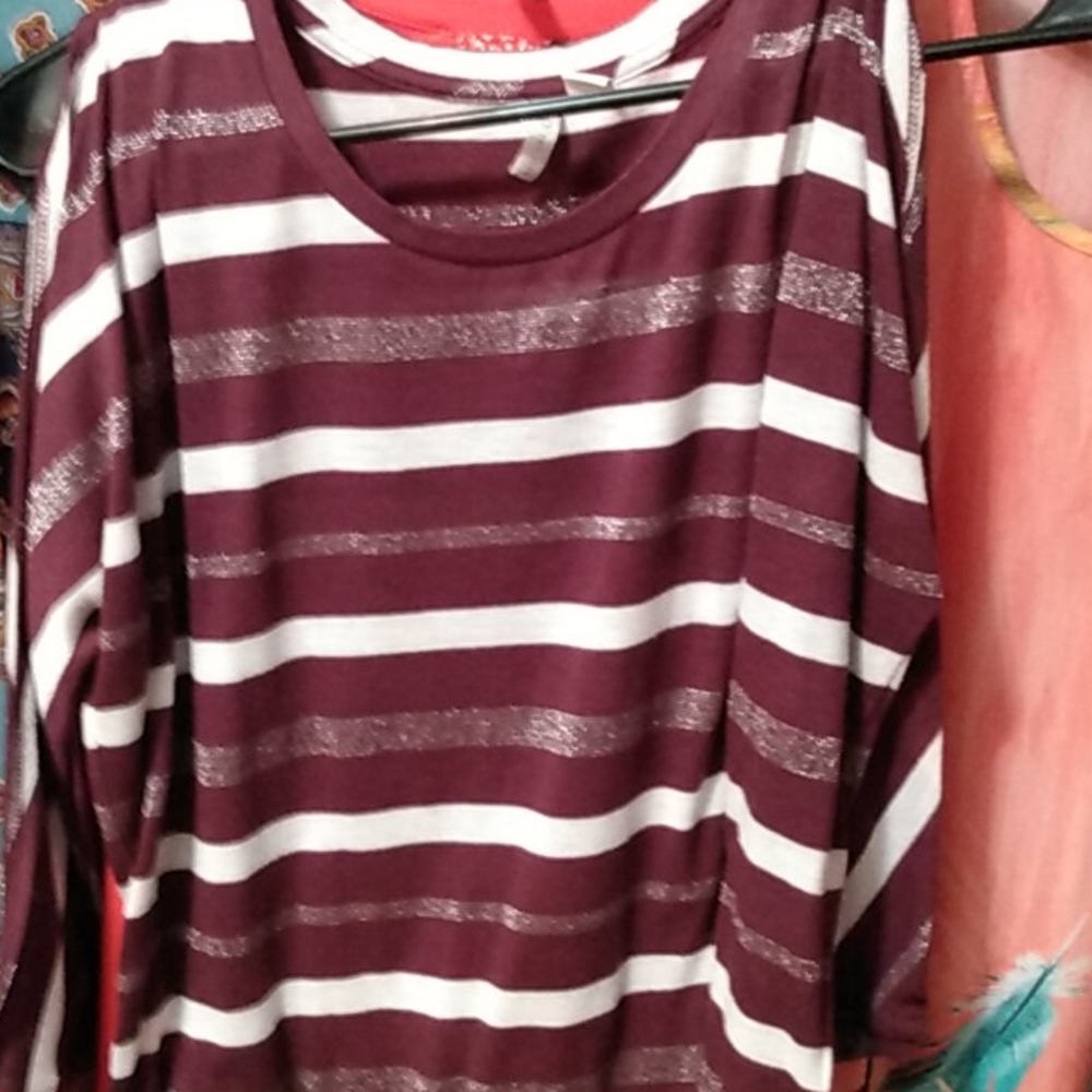 Half sleeve w/arm slits all the way down